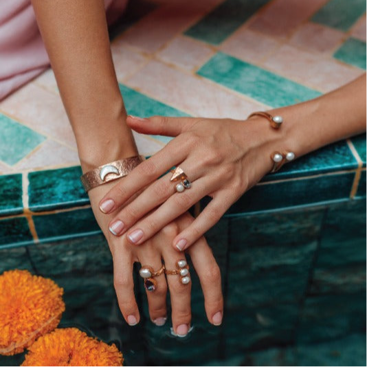 The PEROLA Bangle